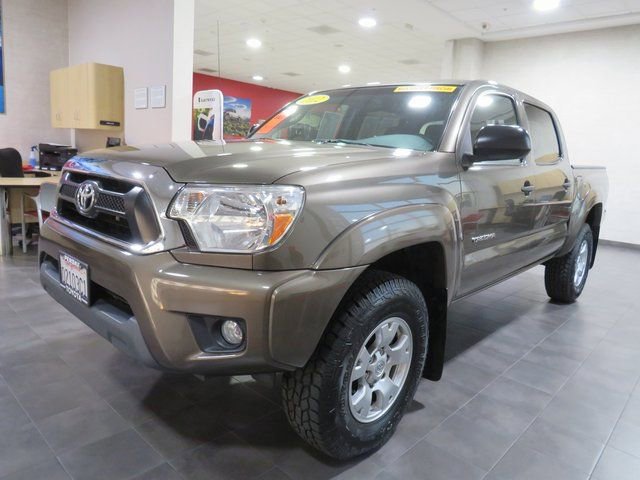 Used 2012 Toyota Tacoma PreRunner image 33