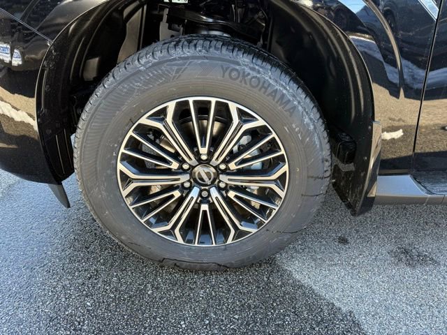 New 2026 Nissan Armada Platinum image 13