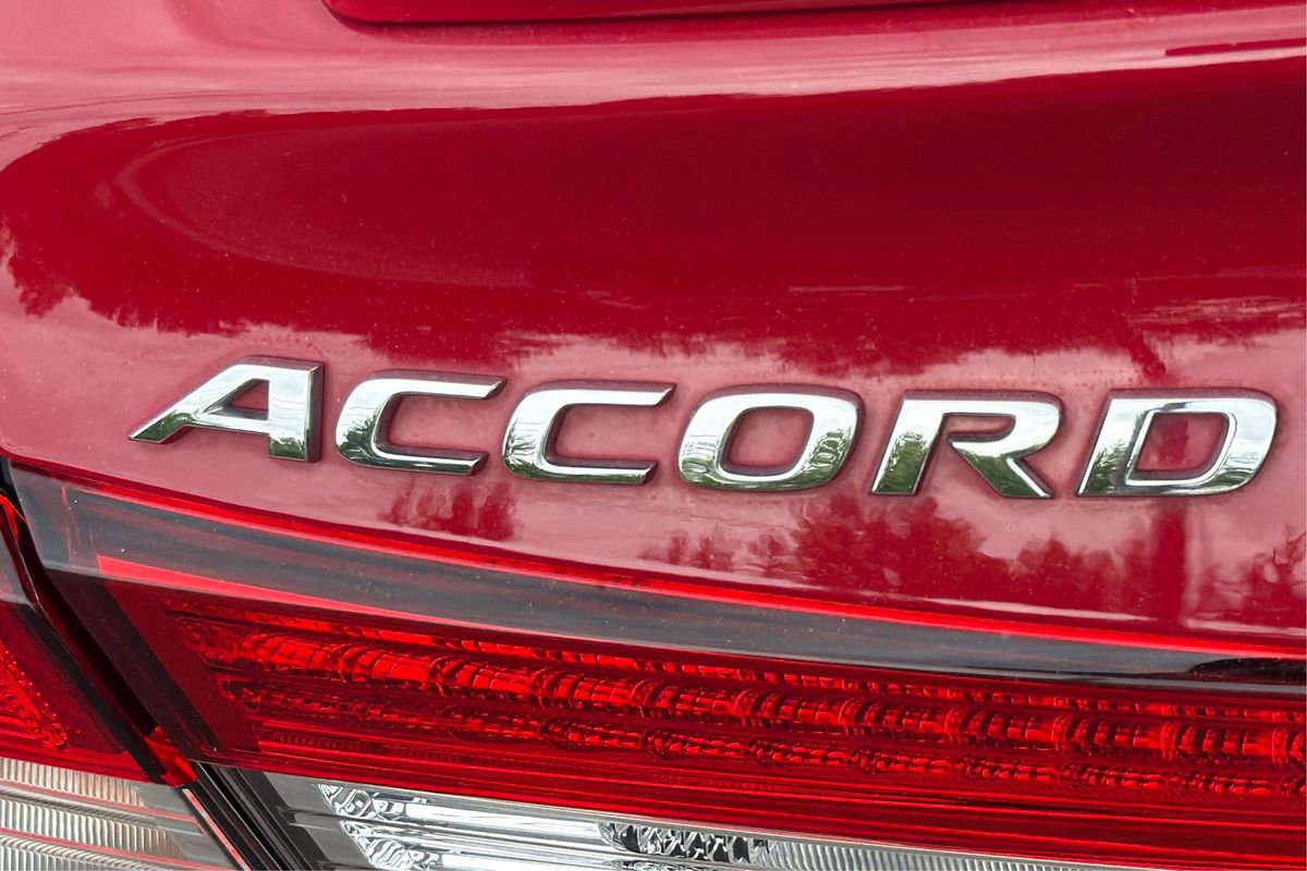 Used 2019 Honda Accord Sport image 24