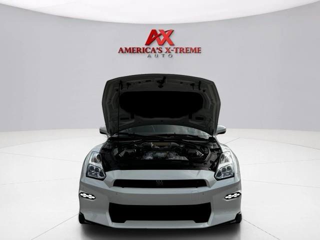 Used 2024 Nissan GT-R w/ Floor Mat Package AWD/4WD image 61