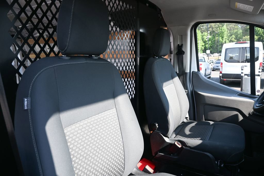 Used 2024 Ford Transit 250 Low Roof w/ Exterior Upgrade Package RWD image 15