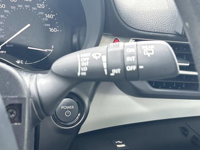 Used 2026 Toyota Sienna LE FWD image 32