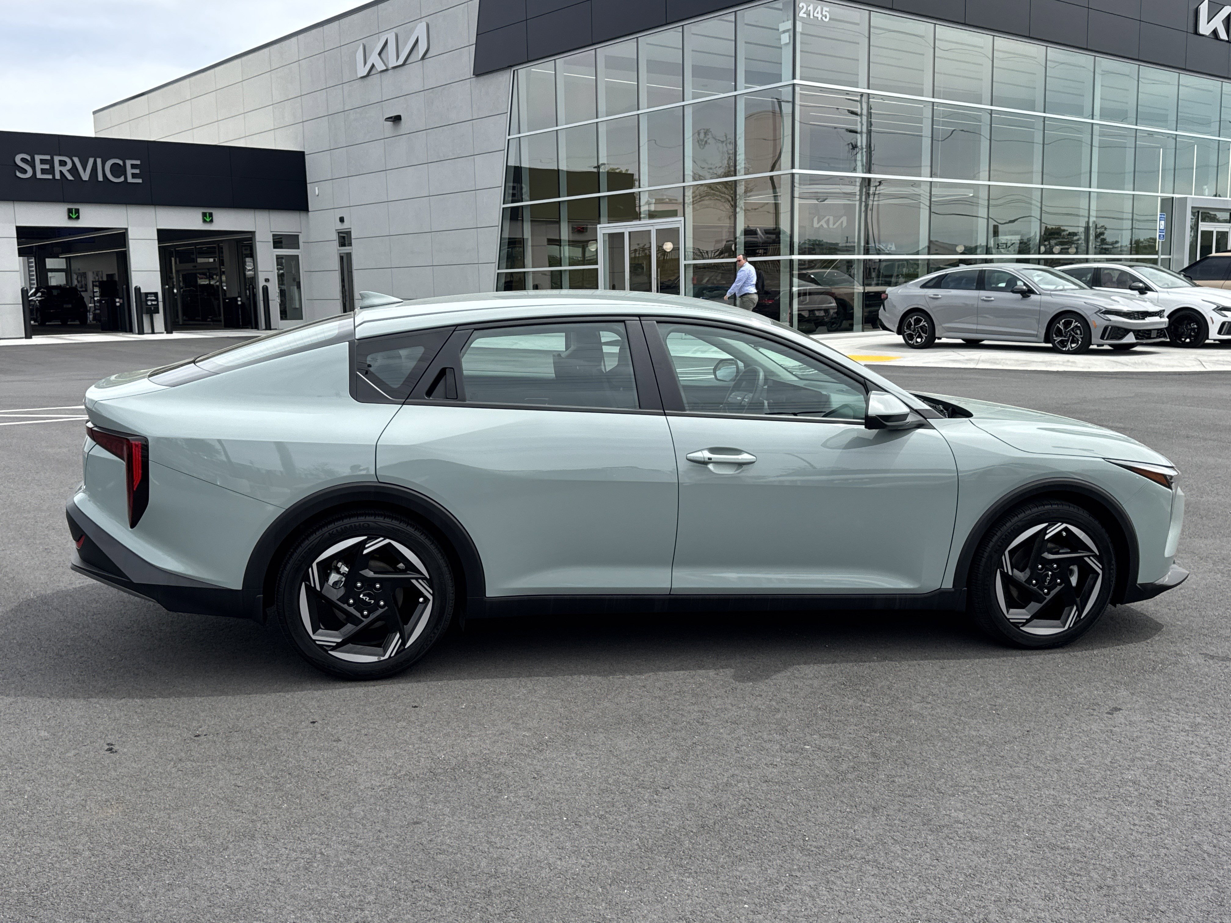 Certified 2025 Kia K4 EX image 8