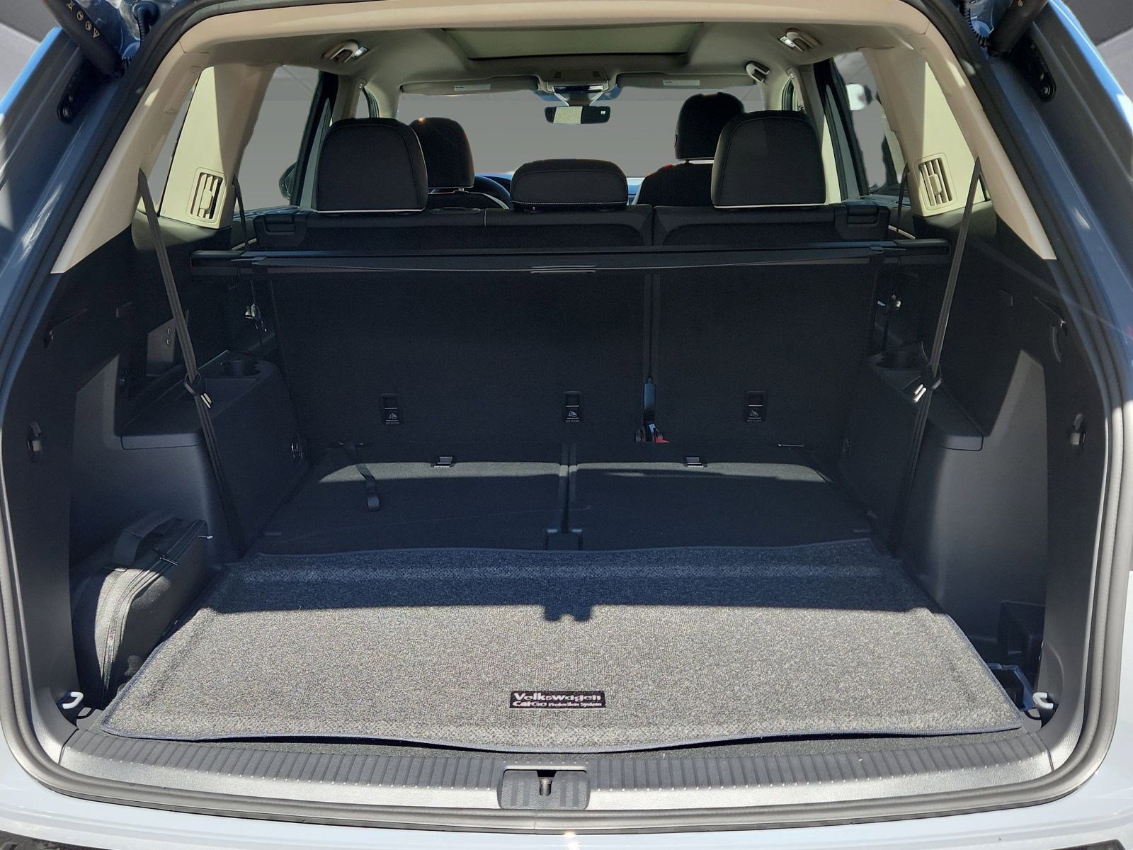 New 2026 Volkswagen Atlas SEL Premium R-Line image 16