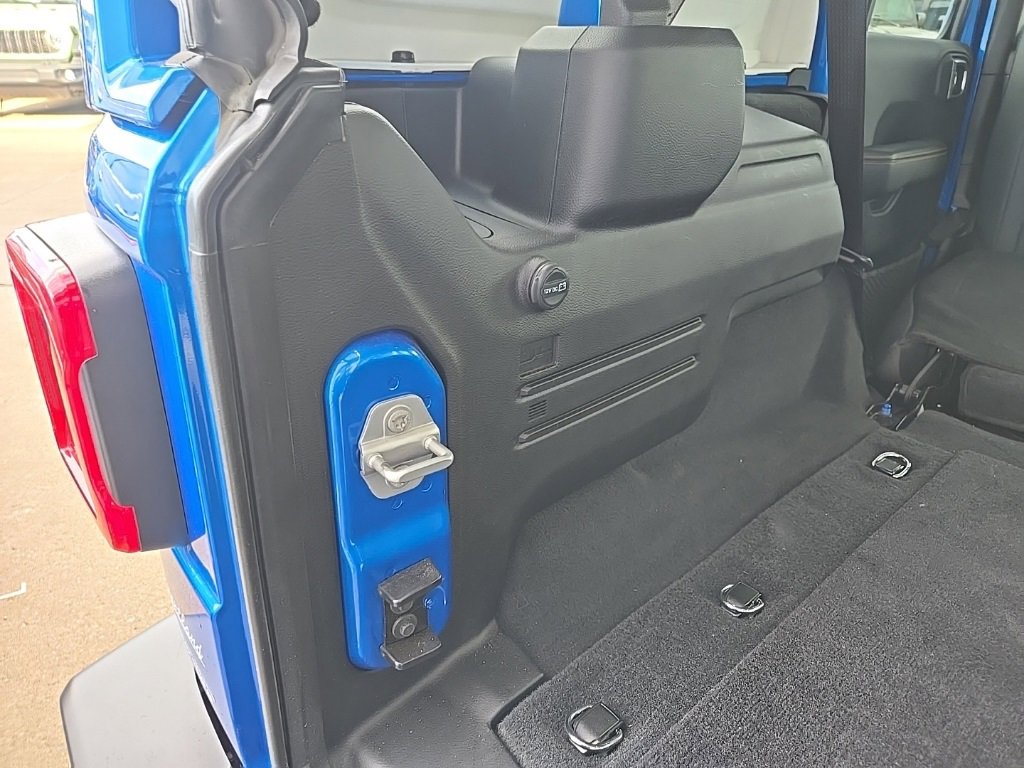 Used 2024 Jeep Wrangler Sahara w/ Technology Group image 93