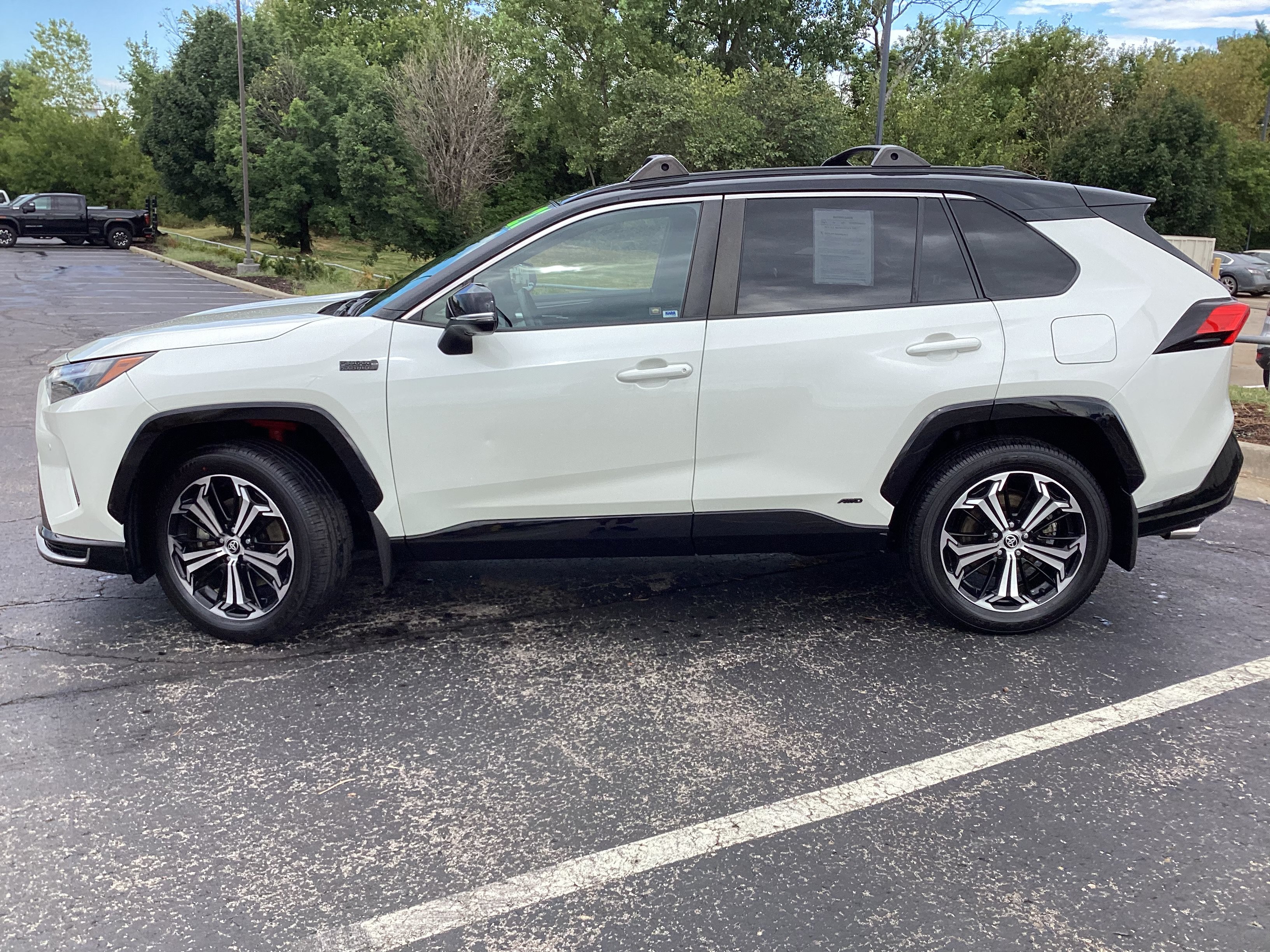Certified 2022 Toyota RAV4 XSE w/ Premium Package AWD/4WD image 36