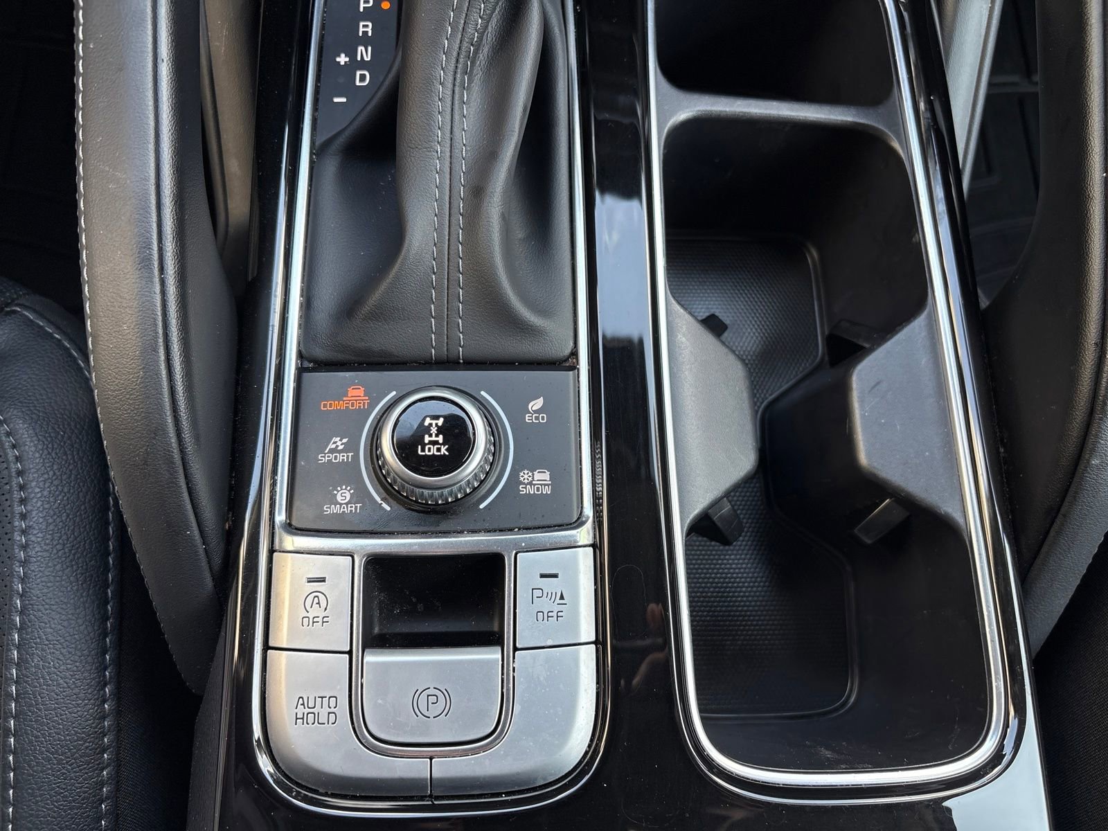 Used 2022 Kia Telluride EX w/ Towing Package image 24