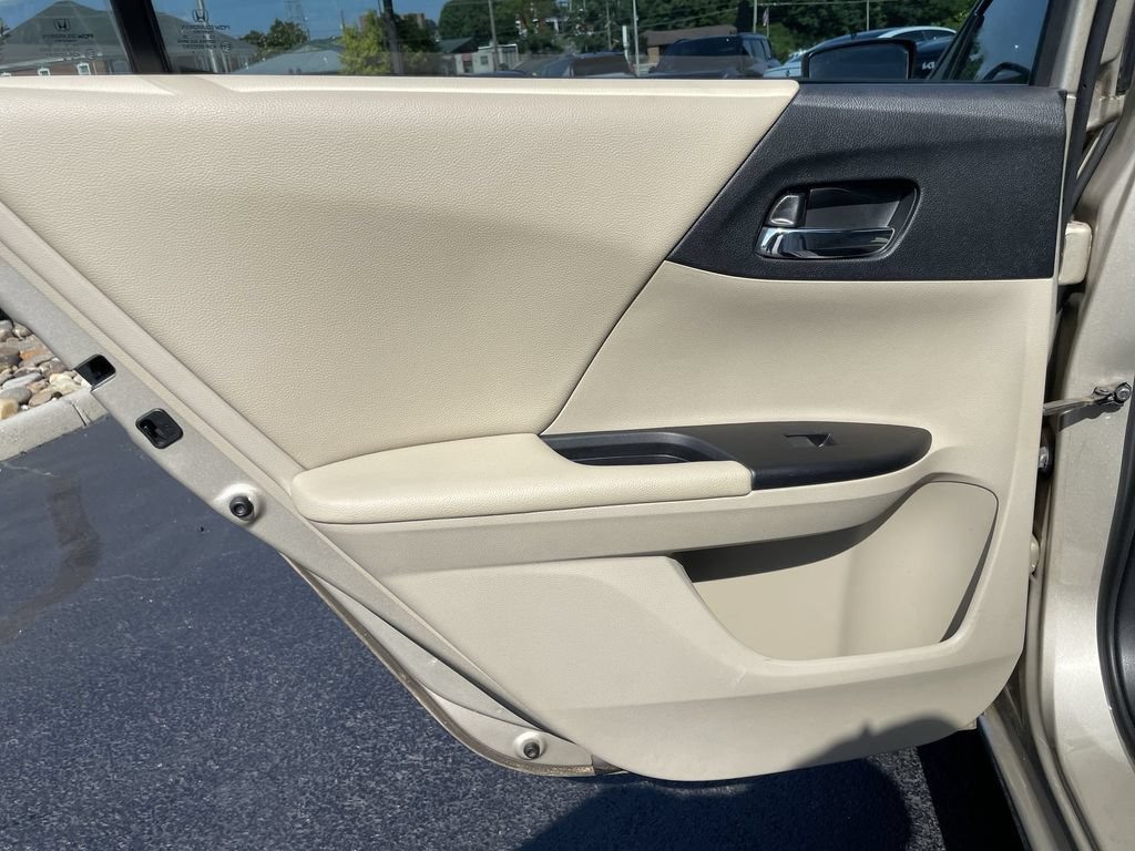 Used 2014 Honda Accord LX image 20