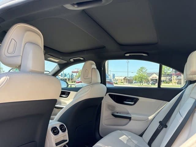 New 2025 Mercedes-Benz C 300 Sedan image 23