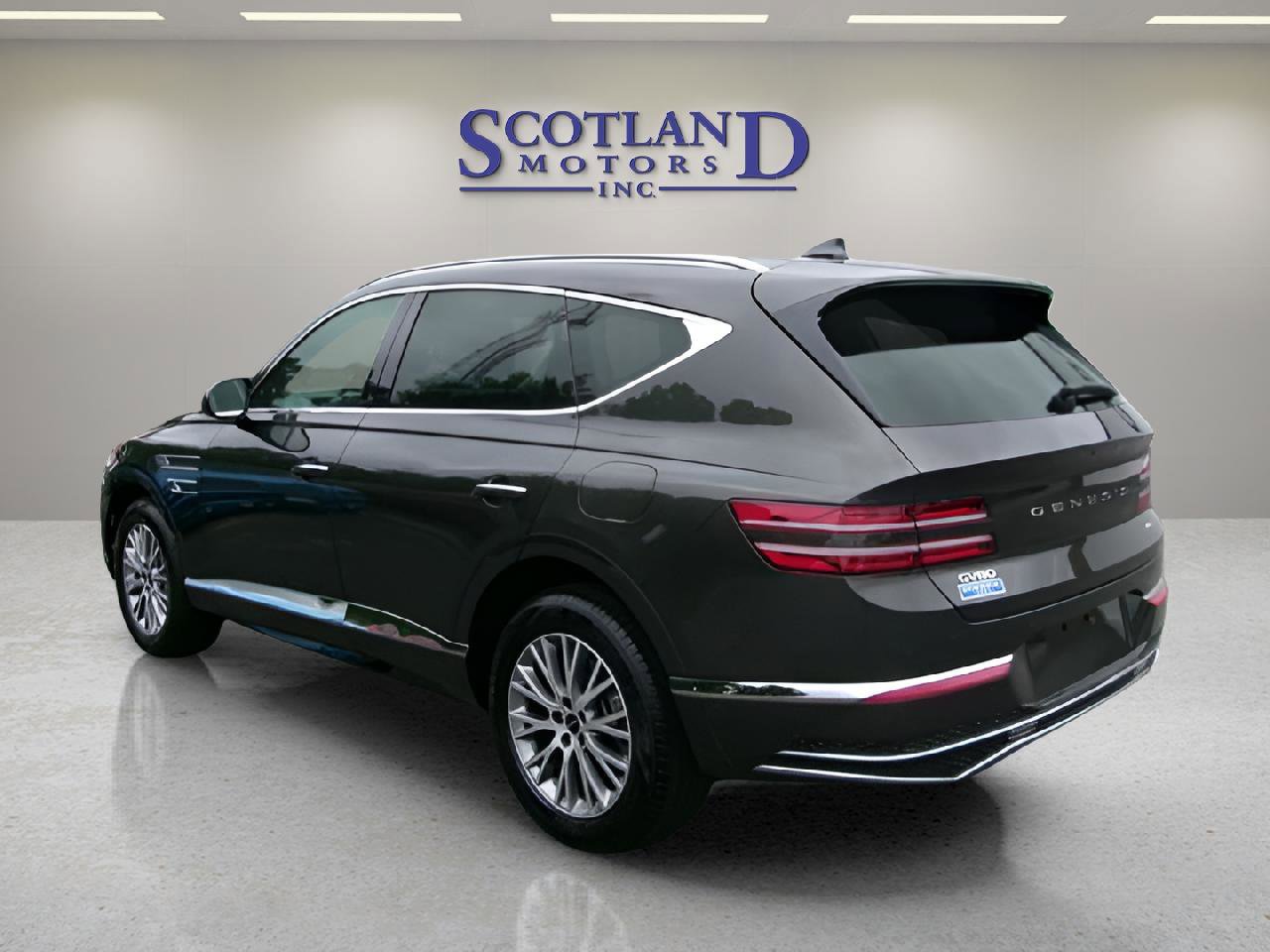 Used 2025 Genesis GV80 2.5T Standard image 8