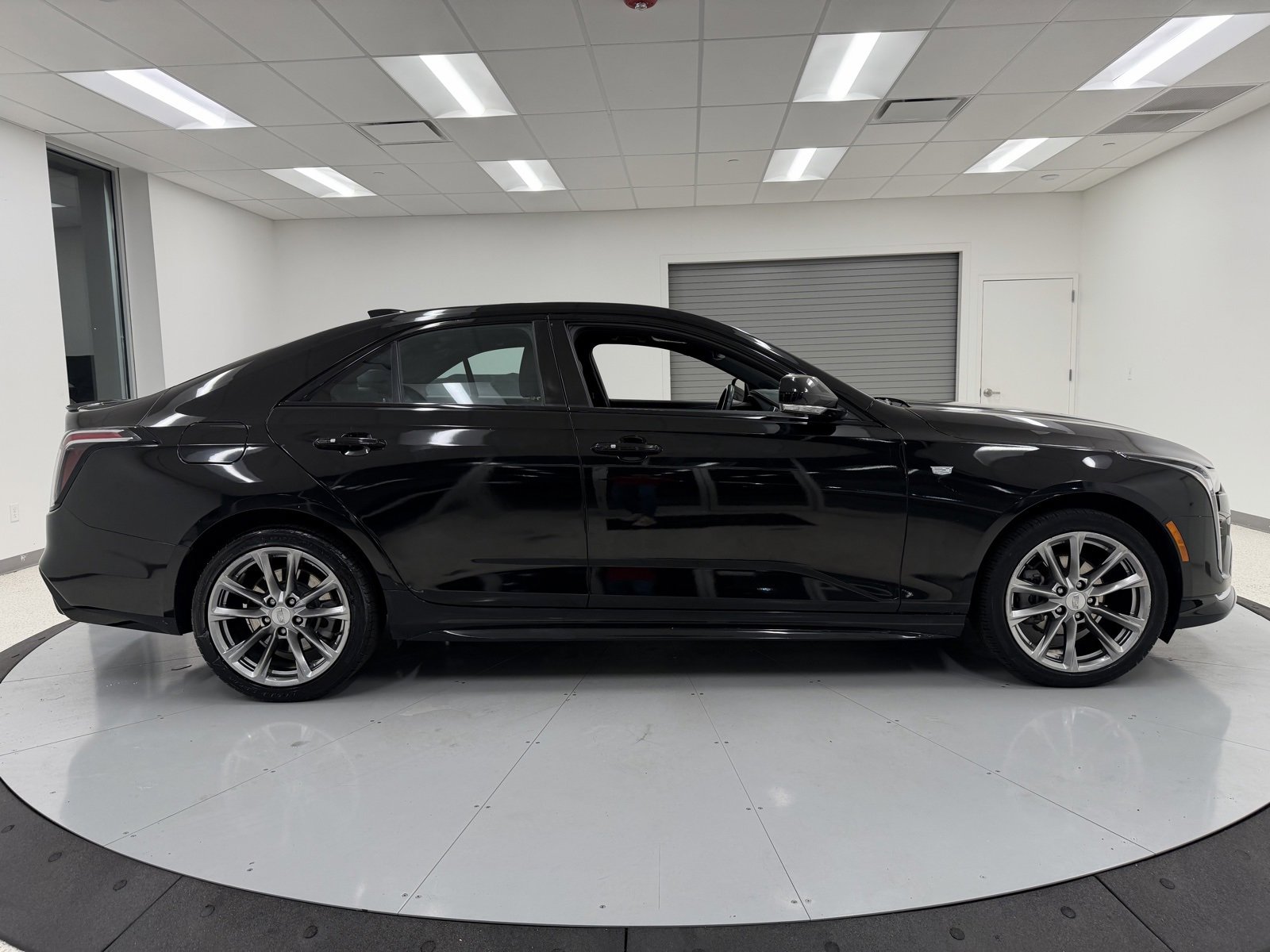 Used 2023 Cadillac CT4 Sport w/ Cold Weather Package image 7