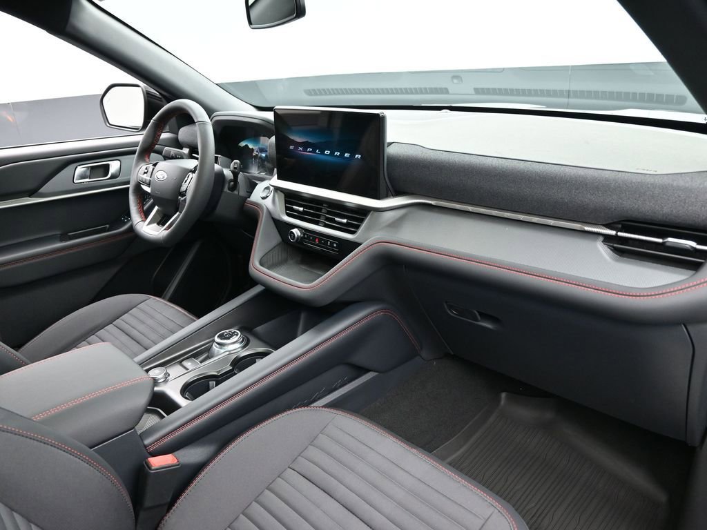 New 2026 Ford Explorer ST-Line w/ ST-Line Street Pack image 35