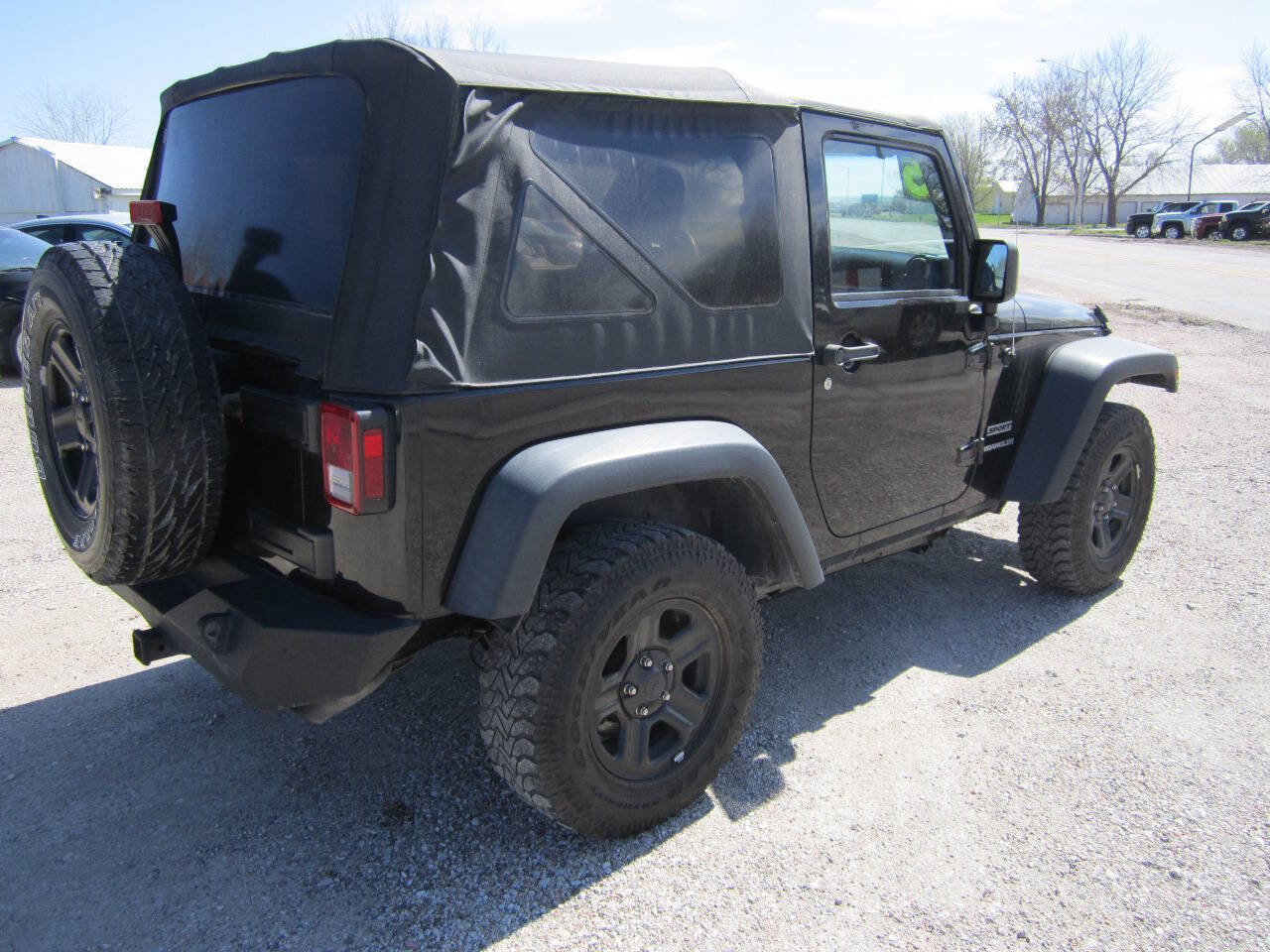 Used 2015 Jeep Wrangler Sport image 6