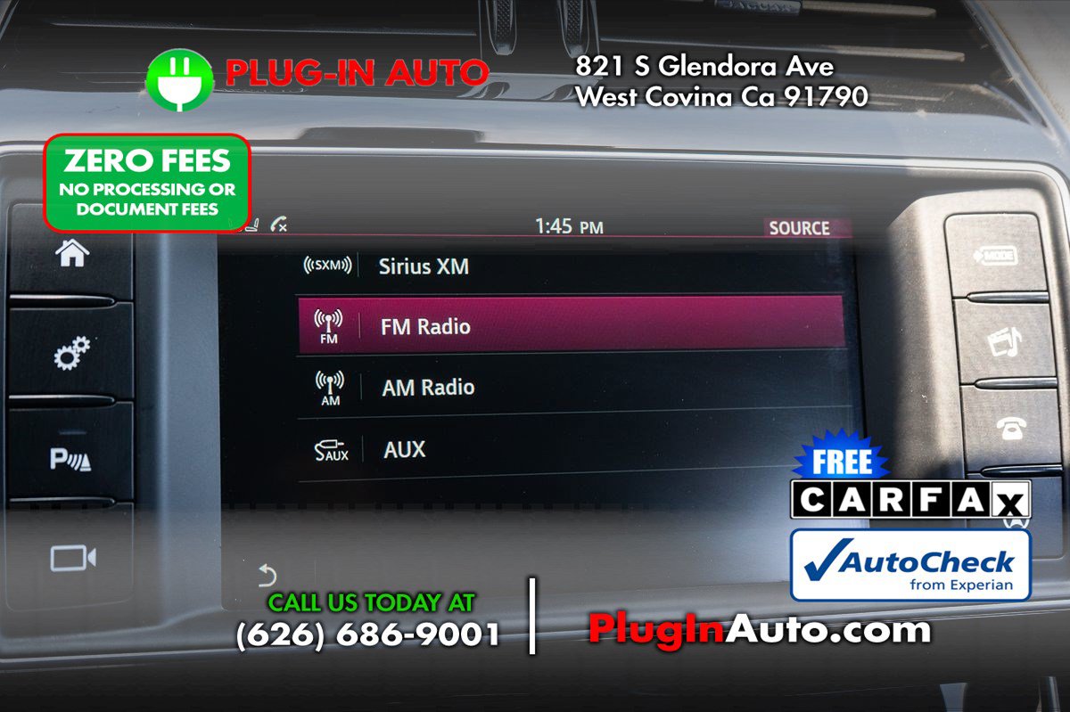 Used 2018 Jaguar XE S RWD image 29