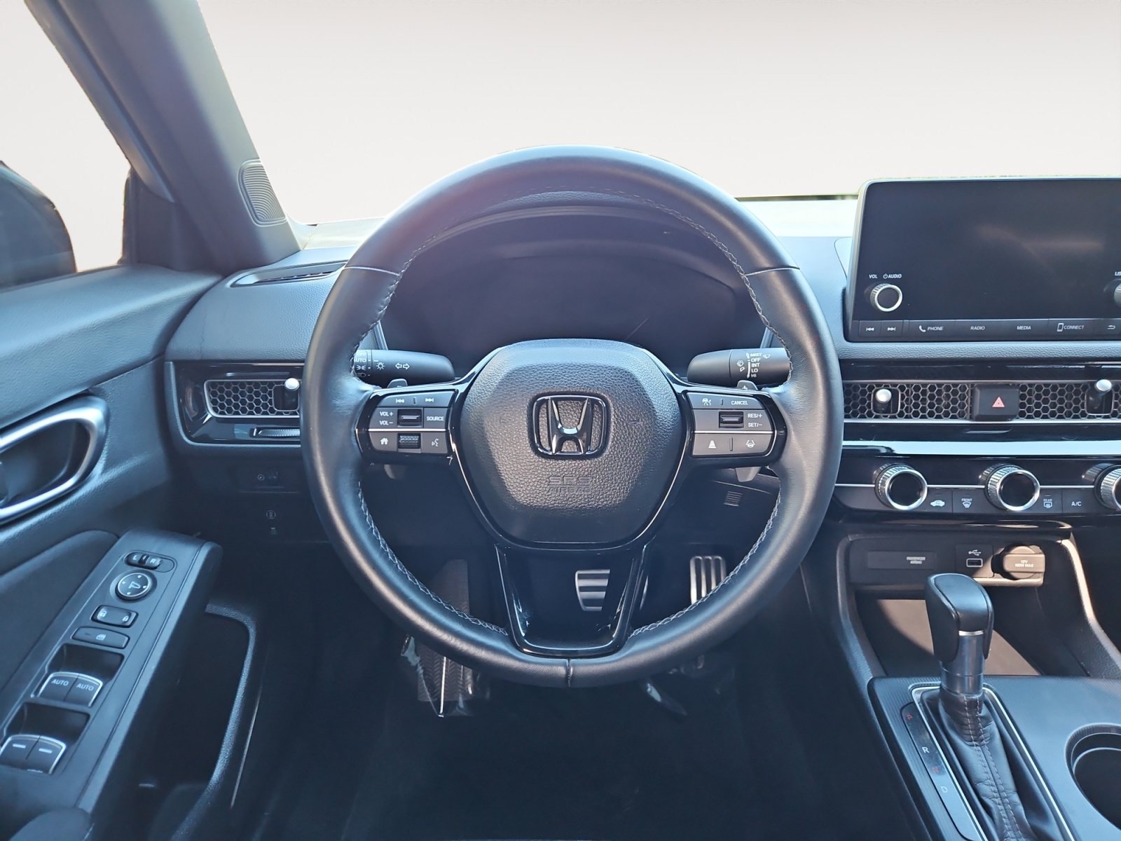 Used 2023 Honda Civic Sport image 12