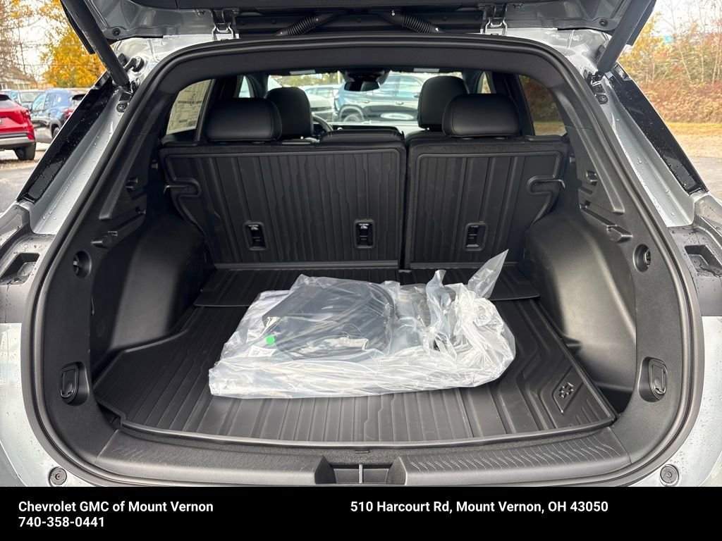 New 2026 Chevrolet Equinox EV LT w/ LPO, All-Weather Mat Package FWD image 22