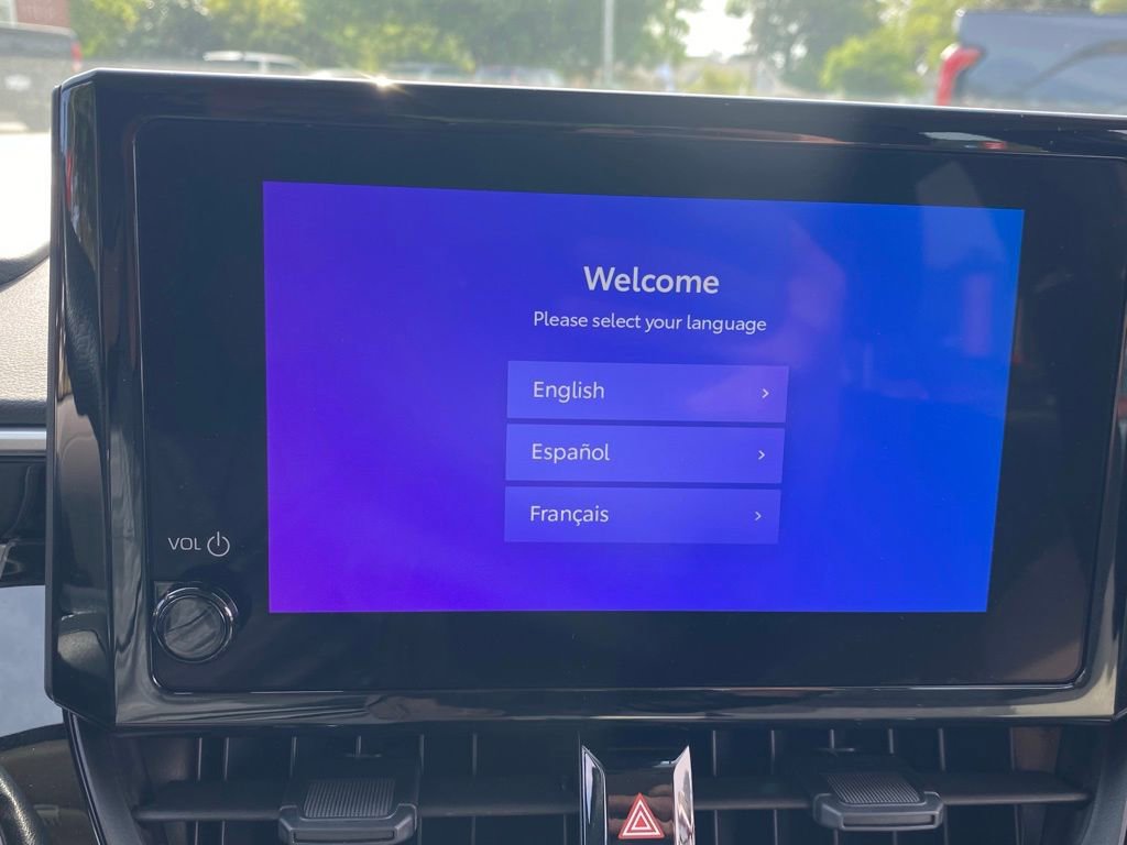 Used 2026 Toyota Corolla LE FWD image 22