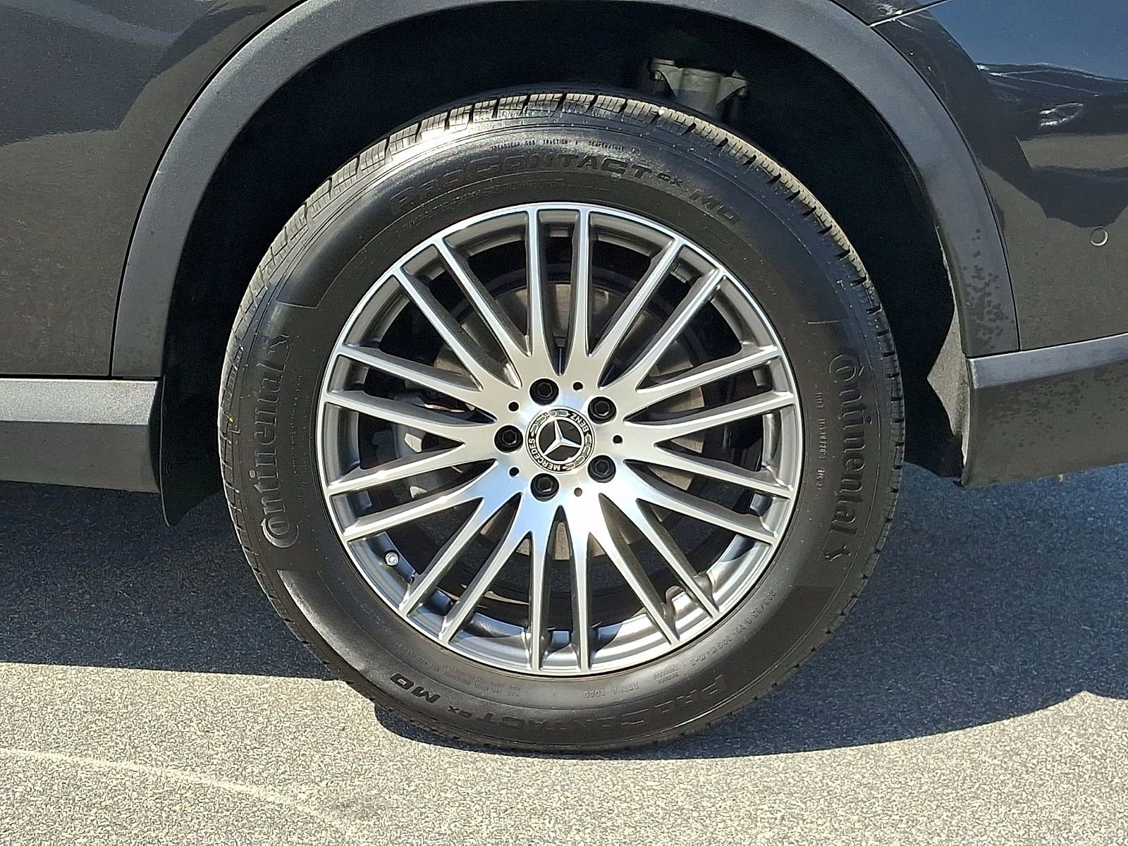 Used 2024 Mercedes-Benz GLC 300 4MATIC image 8