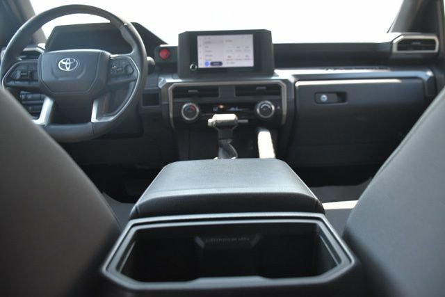 Used 2024 Toyota Tacoma TRD Off-Road image 11