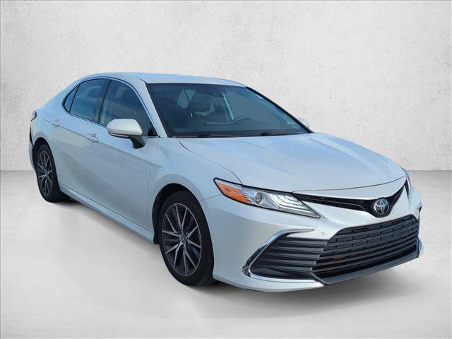 Used 2023 Toyota Camry XLE FWD image 4