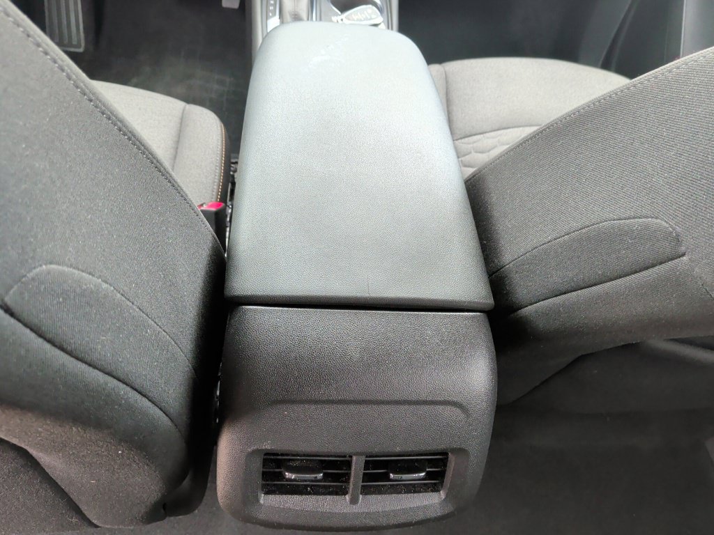 Used 2021 Chevrolet Equinox LT FWD image 34