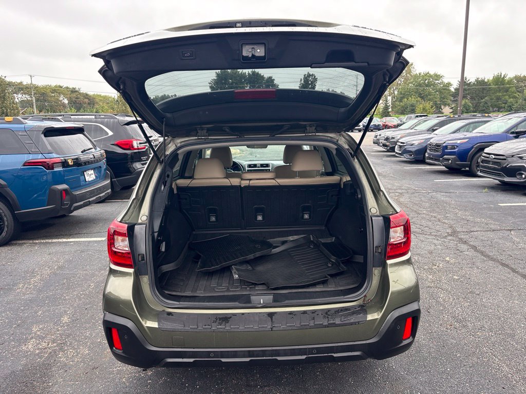 Used 2018 Subaru Outback 2.5i Limited AWD/4WD image 5
