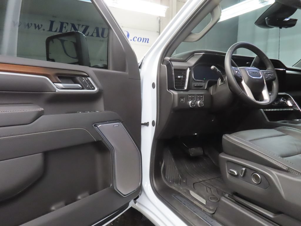 Used 2026 GMC Sierra 2500 Denali w/ Denali Reserve Package AWD/4WD image 46