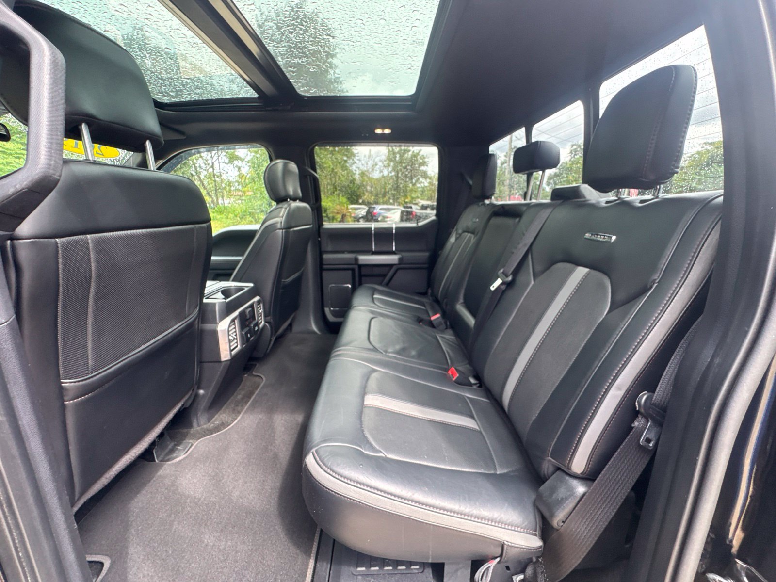 Used 2019 Ford F350 Platinum w/ Platinum Ultimate Package AWD/4WD image 20