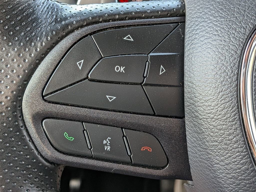 Used 2024 Dodge Durango GT RWD image 29