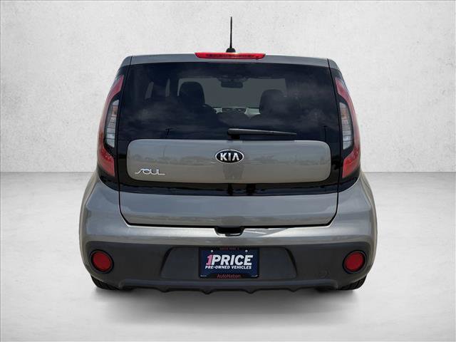 Used 2017 Kia Soul FWD image 6
