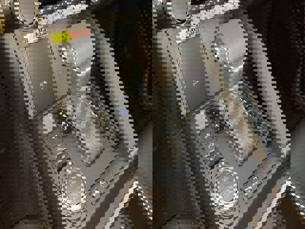 New 2026 Toyota Tacoma Limited image 18