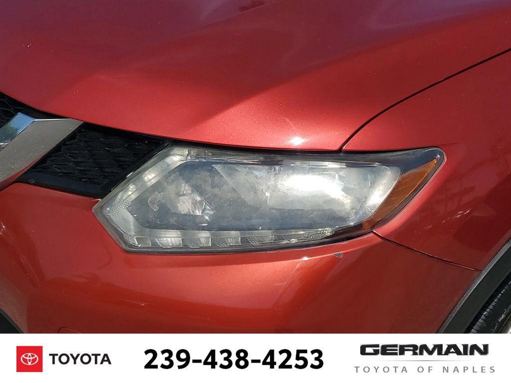 Used 2016 Nissan Rogue S w/ Appearance Package image 16