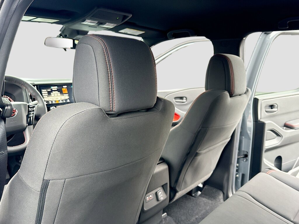 New 2026 Nissan Frontier PRO-4X w/ Pro-4x Convenience Package image 6