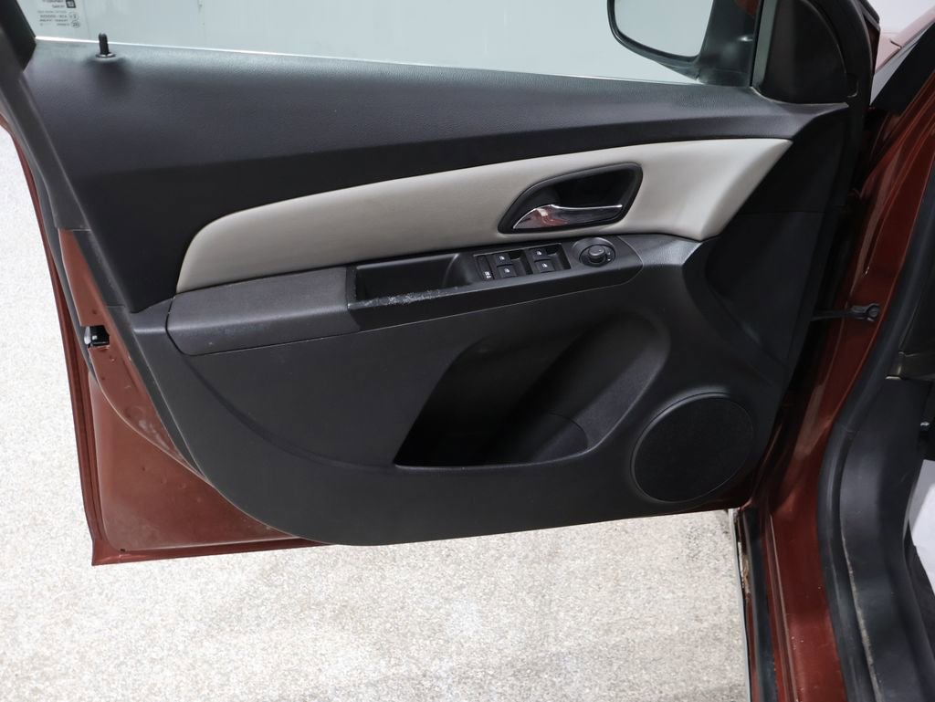 Used 2012 Chevrolet Cruze Eco image 12