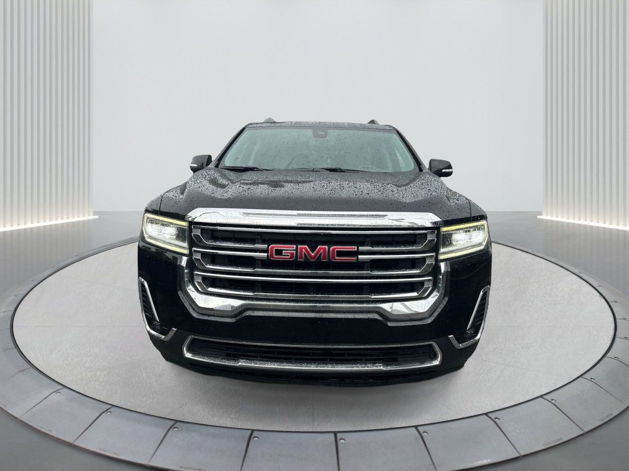 Certified 2023 GMC Acadia SLT image 2