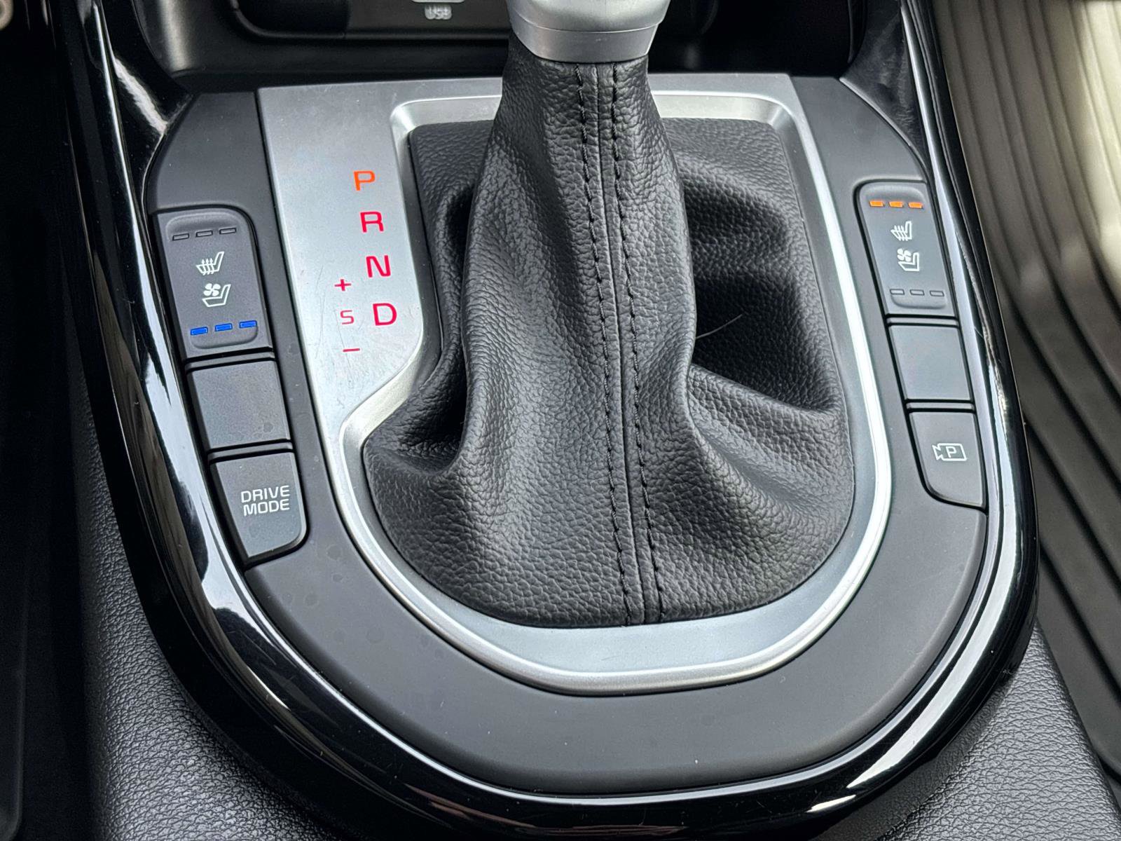 Used 2023 Kia Forte GT-Line w/ GT-Line Premium Package image 24