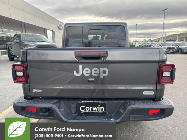 Used 2022 Jeep Gladiator Overland w/ Popular Equipment Package image 5