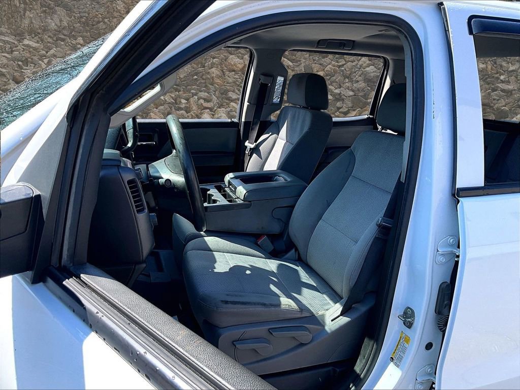 Used 2018 Chevrolet Silverado 2500 W/T w/ WT Convenience Package image 22