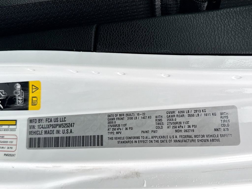 Used 2023 Jeep Wrangler Unlimited Sahara w/ Cold Weather Group image 35