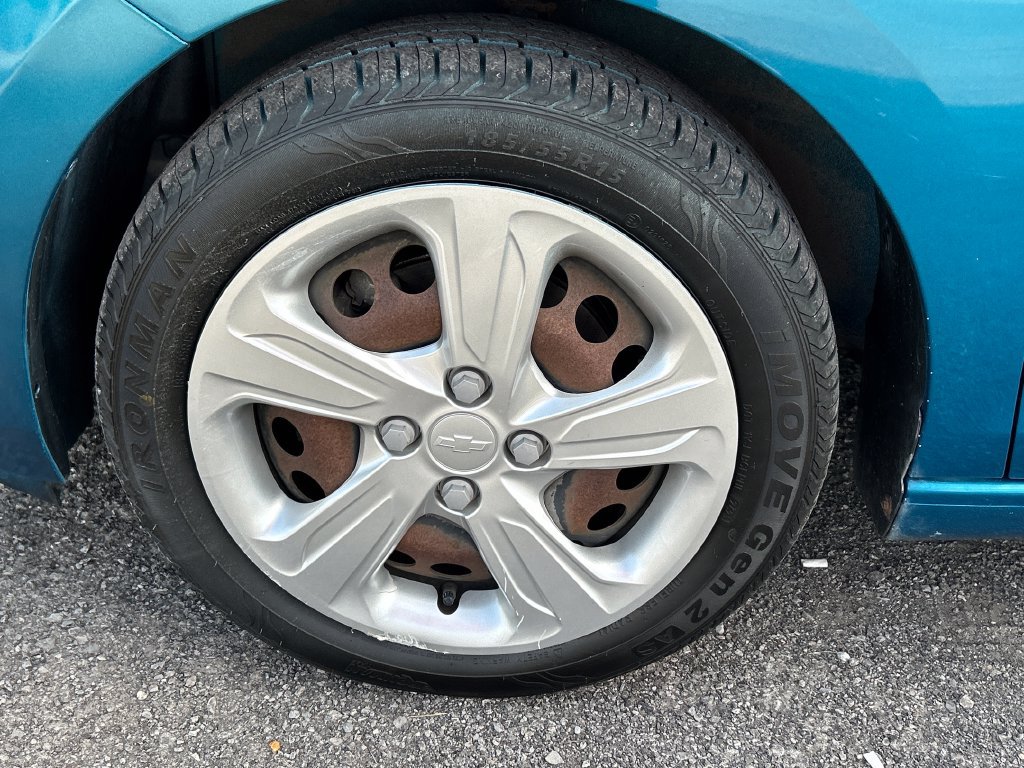 Used 2020 Chevrolet Spark LS FWD image 28
