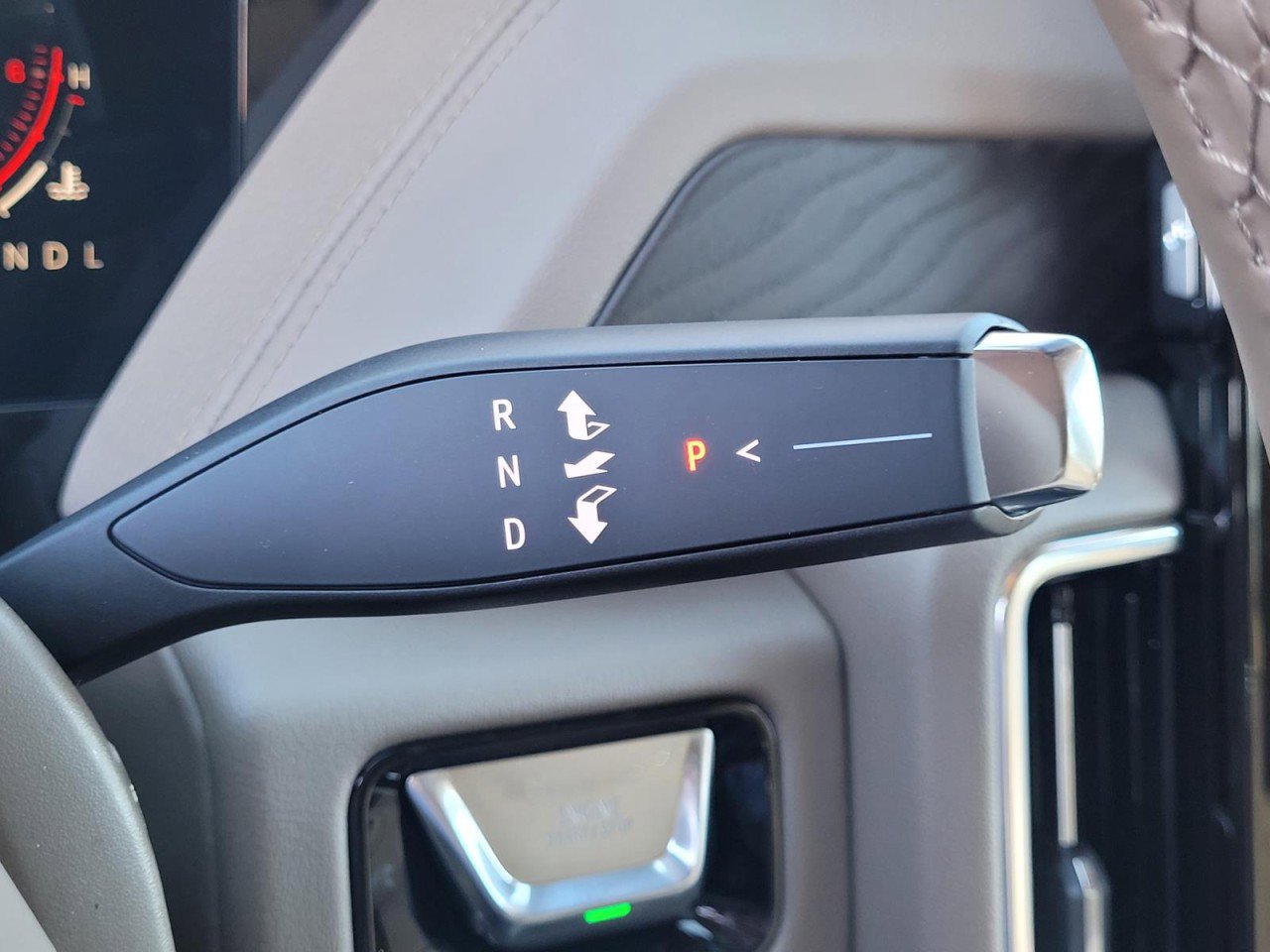 New 2026 GMC Yukon XL Denali w/ Denali Reserve Package image 21