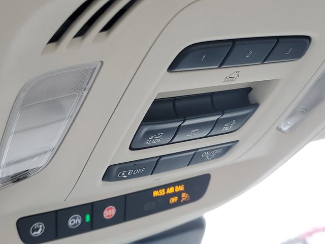 Certified 2023 Buick Envision Avenir AWD/4WD image 32