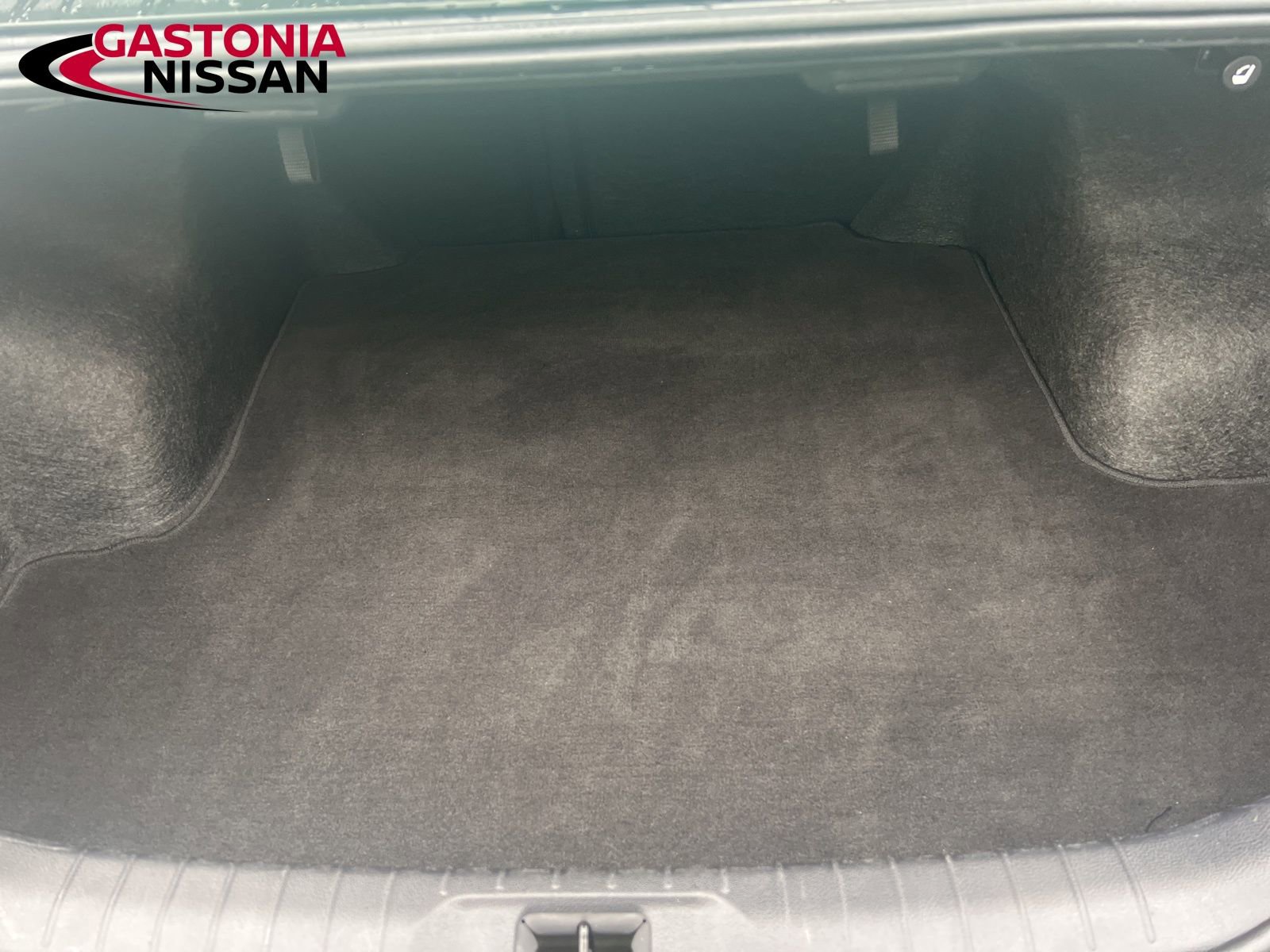 Used 2024 Nissan Altima 2.5 SV image 33