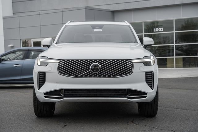 New 2026 Volvo XC90 B5 Ultra image 2