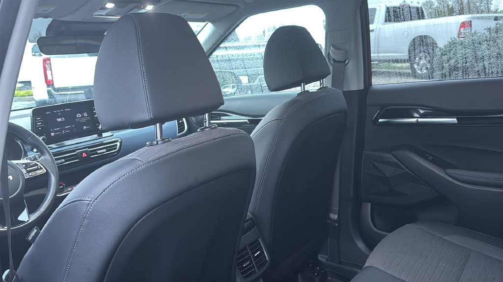 Used 2023 Kia Seltos S AWD/4WD image 27