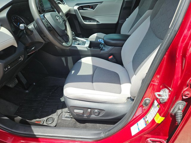 Used 2022 Toyota RAV4 XLE w/ Convenience Package AWD/4WD image 17
