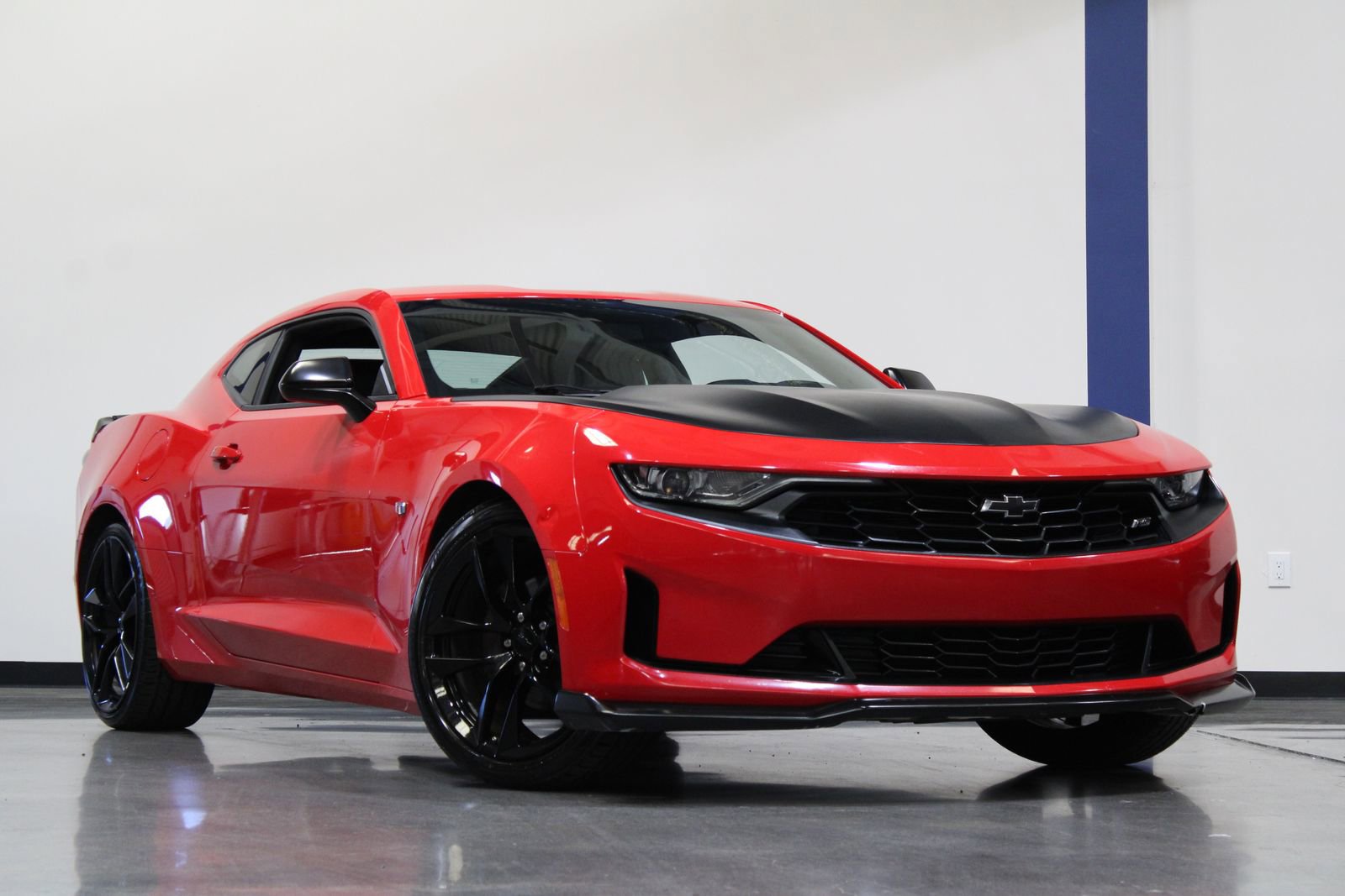 Used 2019 Chevrolet Camaro LT w/ 1LE Track Performance Package image 2