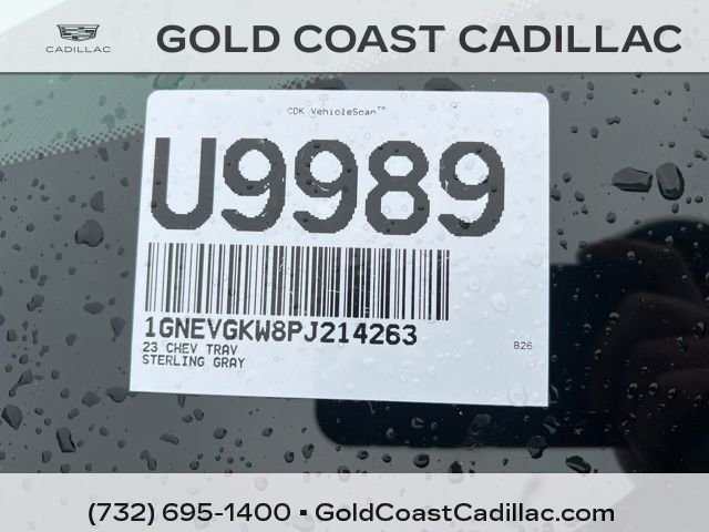 Used 2023 Chevrolet Traverse LT w/ Rear Camera Mirror Package image 27