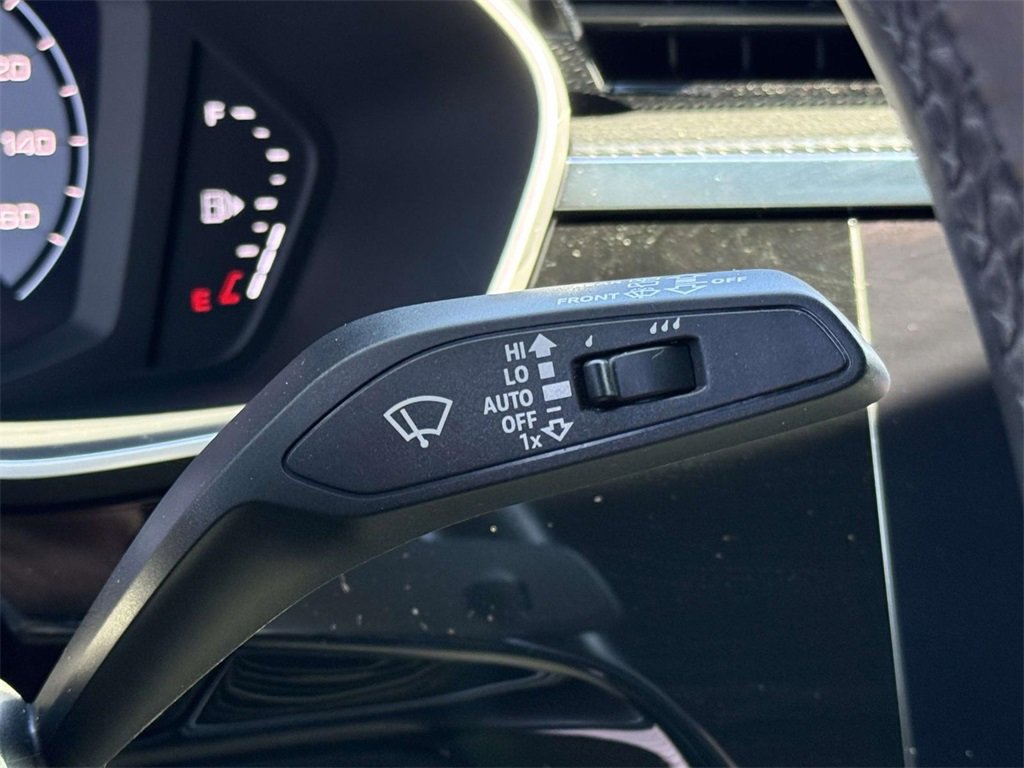 Used 2021 Audi Q3 2.0T Premium Plus w/ Premium Plus Package image 25