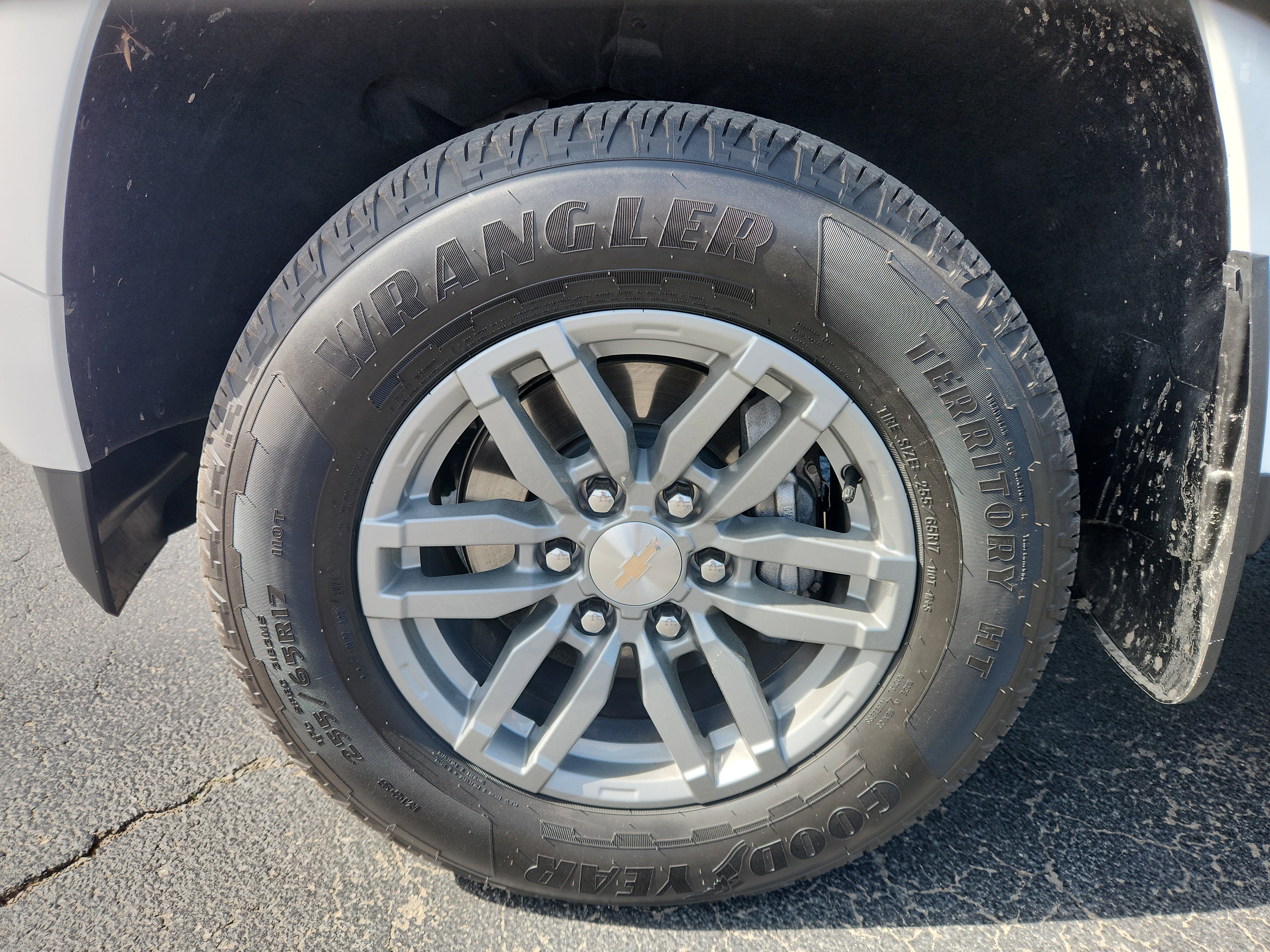 Used 2024 Chevrolet Colorado LT w/ LT Convenience Package II image 41